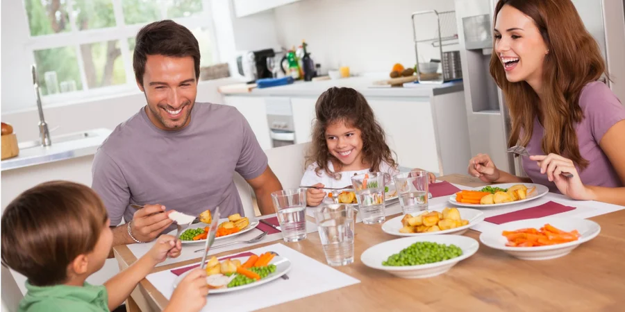 Tips Orang Tua Memastikan Anak Mendapat Nutrisi yang Tepat